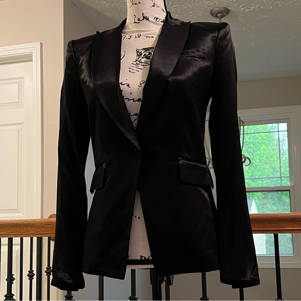 Veronica Beard Athens Dickey Jacket.  Size 0. Black.  NWT